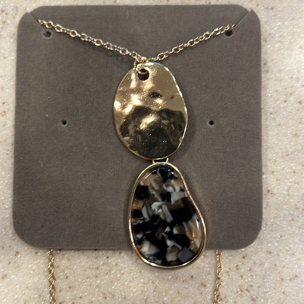 Pendant Necklace